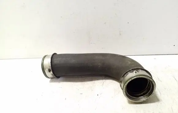Volkswagen Golf Plus Intercooler hose/pipe 3C0145832D