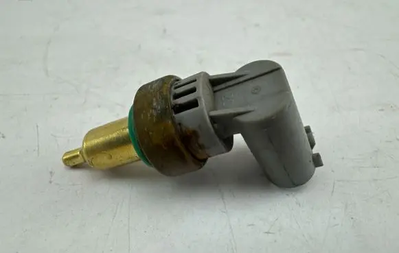 Mercedes-Benz EQC Coolant temperature sensor A0009056102