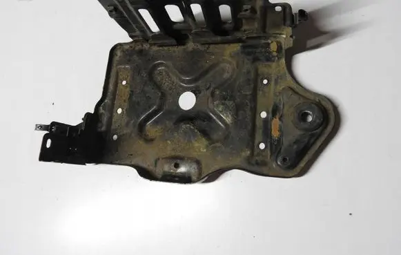 Suzuki SX4 Battery tray 673465zxzx