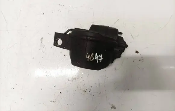 Mazda 3 I Vacuum air tank 
