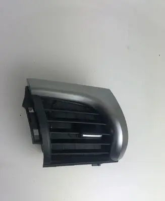 Toyota Hilux (AN120, AN130) Dash center air vent grill 55660kk140