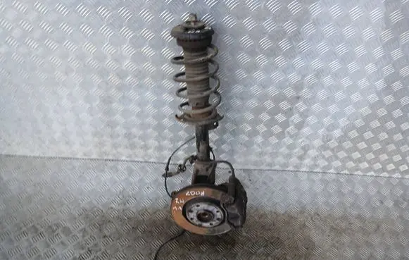 Peugeot 2008 I Front wheel hub spindle knuckle