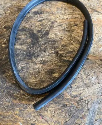 Opel Tigra B Front door rubber seal PMC7EPDM