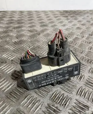Volkswagen Golf IV Other relay 1J0919506K 898972000