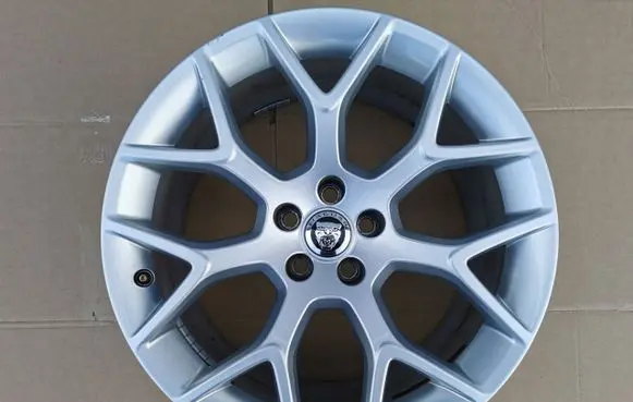 Jaguar F-Type R19 alloy rim 5JX19
