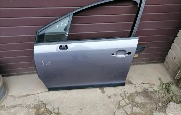 Citroen C4 I Front door