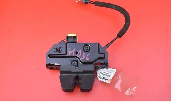 Opel Vectra C Tailgate/trunk/boot lock/catch/latch 09180104
