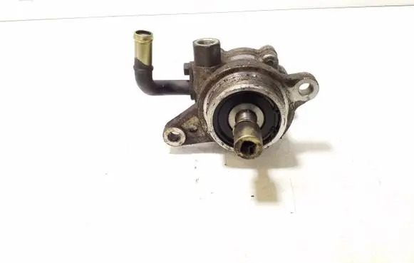 Nissan X-Trail T30 Power steering pump 8H800 48052070