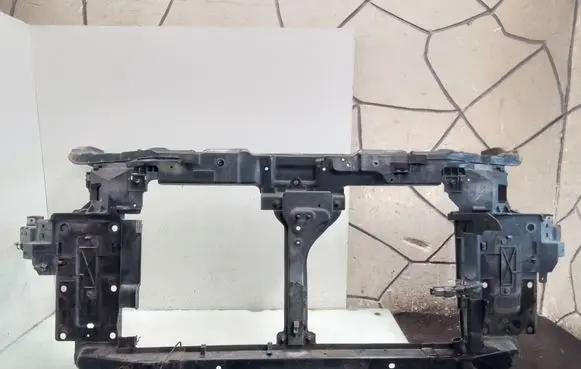 Nissan Murano Z50 Radiator support slam panel
