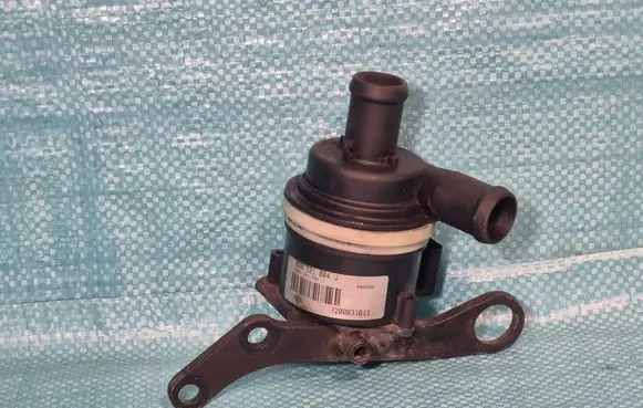 Volkswagen Touareg II Electric auxiliary coolant/water pump 059121004J 7200031611 059121012B