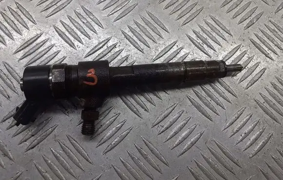 Opel Zafira B Fuel injectors set 0445110276
