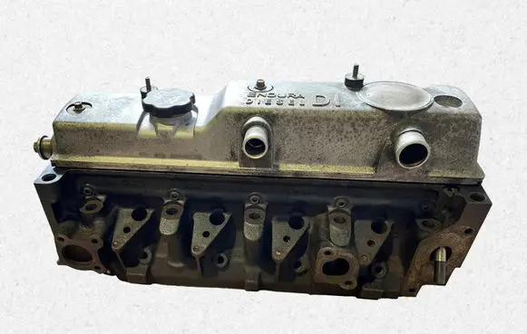 Ford Focus Engine head XS406090A F9DA
