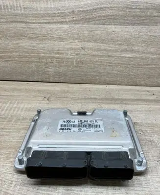 Volkswagen PASSAT B5.5 Engine control unit/module 038906019GL 0281010944