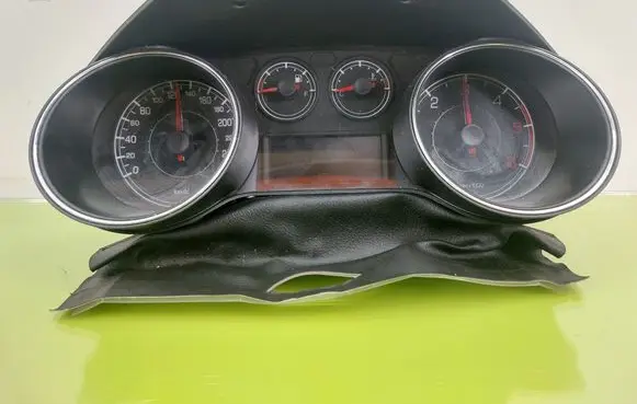 Fiat Bravo Speedometer (instrument cluster) 555001980002