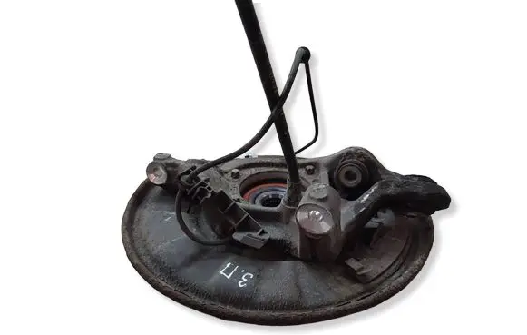 Mercedes-Benz E C207 W207 Rear wheel hub 