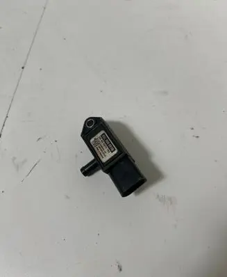 Skoda Superb B8 (3V) Exhaust gas pressure sensor 03L906051B