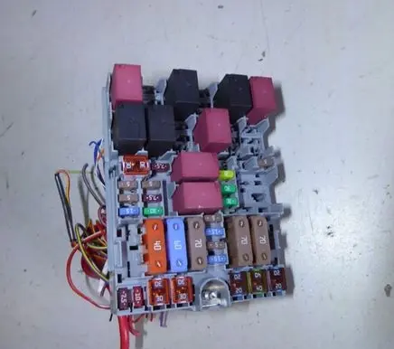 Fiat 500X Fuse module 51987784