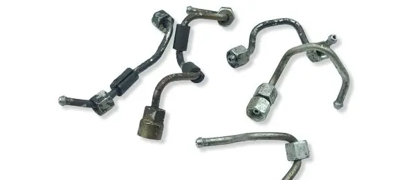 Peugeot 308 Fuel injector supply line/pipe 