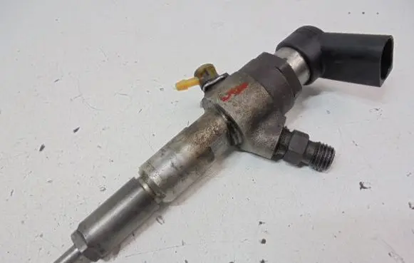 Ford Fusion Fuel injector 9649574480