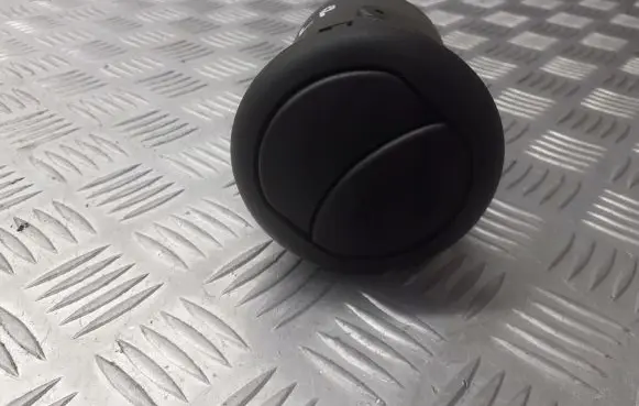 Fiat Punto (188) Dashboard air vent grill cover trim 225363