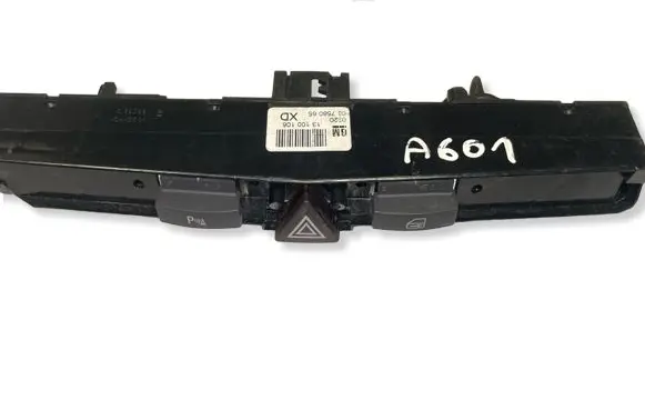 Opel Astra H Hazard light switch 13100106