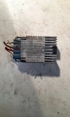Mercedes-Benz A W168 Coolant fan relay A0275458032