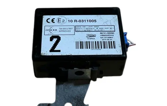 Toyota Avensis T270 Door control unit/module 10R0311005 897410D090 00709342