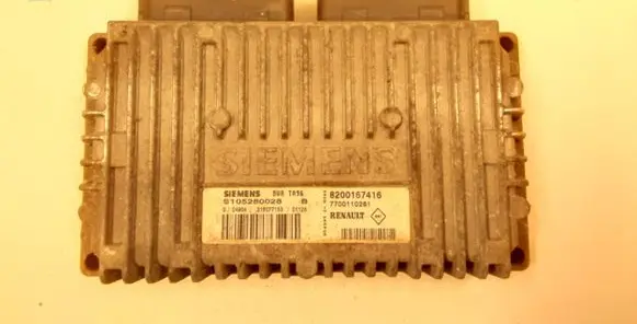 Ford Focus Engine control unit/module S105280028 8200167416 5732