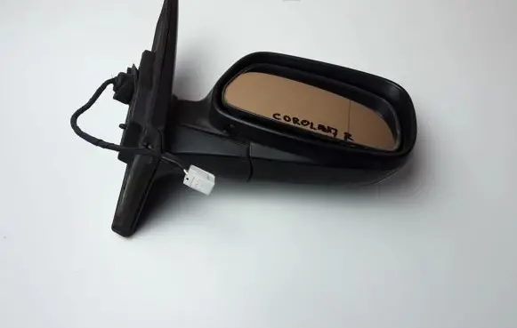 Toyota Corolla E120 E130 Front door electric wing mirror E11015440