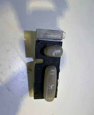 Lexus RX 330 - 350 - 400H Seat control switch 18A197
