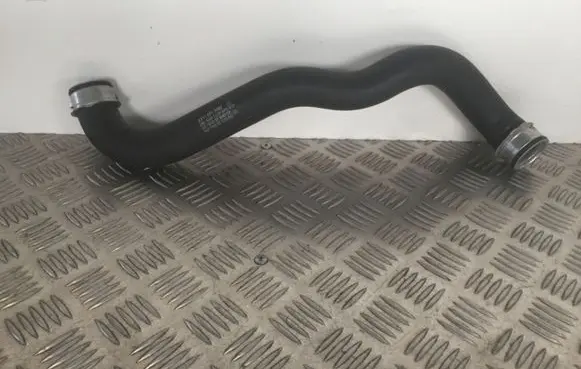 Mercedes-Benz E W211 Engine coolant pipe/hose A2115013582