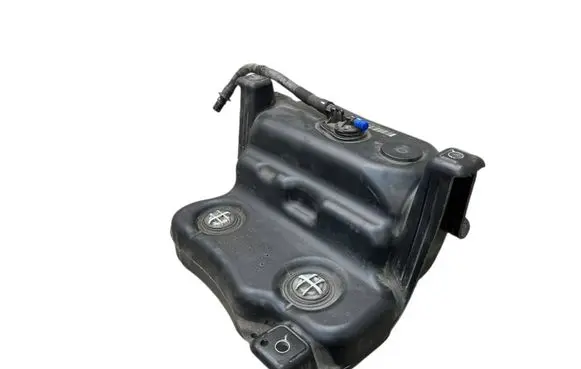 Skoda Superb B8 (3V) AdBlue liquid reservoir 3Q0131877D 5Q0131969F
