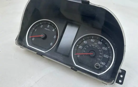 Honda CR-V Speedometer (instrument cluster) HR0359
