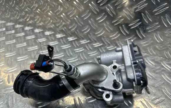 Renault Trafic III (X82) EGR valve 147100361R HMLGT0871R HU1501000462