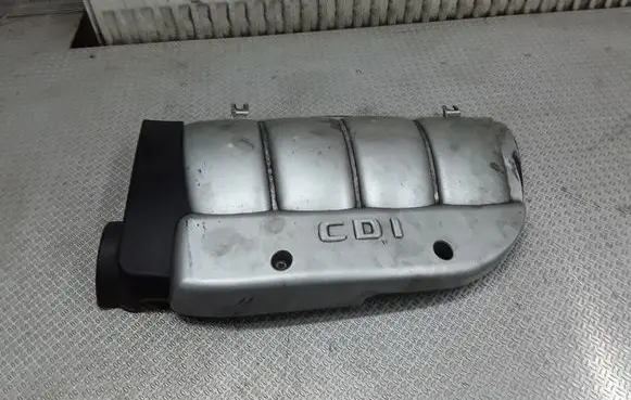 Mercedes-Benz C W203 Engine cover (trim) A6110101167