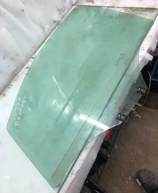 Peugeot Expert Front door window glass four-door 43r00049