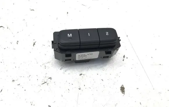 Volvo XC40 Seat control switch 31443862