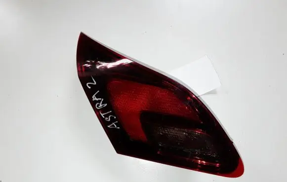 Opel Astra H Tailgate rear/tail lights 1090098