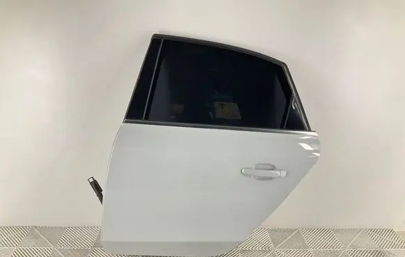 Audi A4 S4 B8 8K Rear door