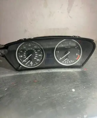 BMW 5 E60 E61 Speedometer (instrument cluster) 62109194890 110080398082