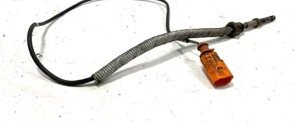 Skoda Superb B6 (3T) Exhaust gas temperature sensor 03L906088BH