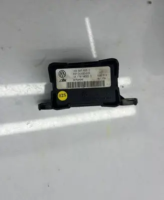 Volkswagen Touran I ESP acceleration yaw rate sensor 1K0907655C