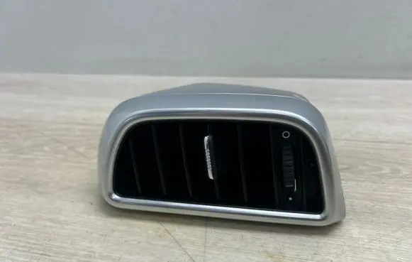 Porsche Cayenne (92A) Rear air vent grill 7P5819204B 4598004001 958819204