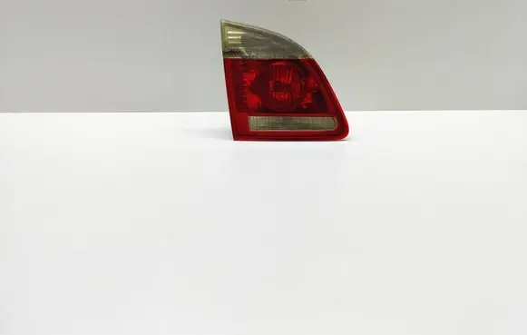 BMW 5 E60 E61 Tailgate rear/tail lights 6925893 69258939 63216925893
