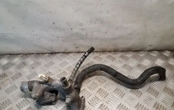 Lexus RX 450H Engine coolant pipe/hose