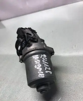 Opel Insignia B Wiper motor 13471428