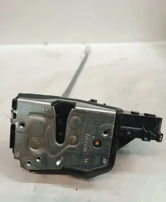 BMW 3 E46 Front door lock BTR244