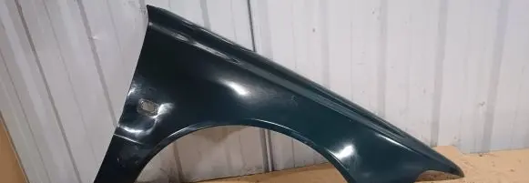 Volvo S40, V40 Fender