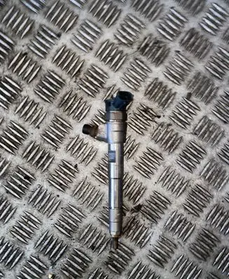 Mercedes-Benz A W177 Fuel injector 0445B76882 H8201636333
