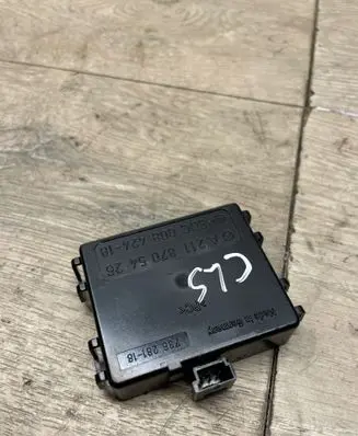 Mercedes-Benz CLS C219 Rain sensor A2118705426 73628118 5DC00842418